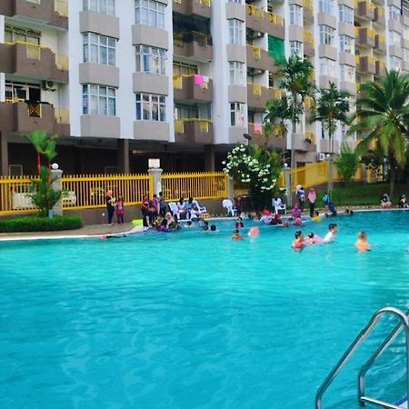 Sugarstay Homestay Teluk Kemang Port Dickson Exterior photo